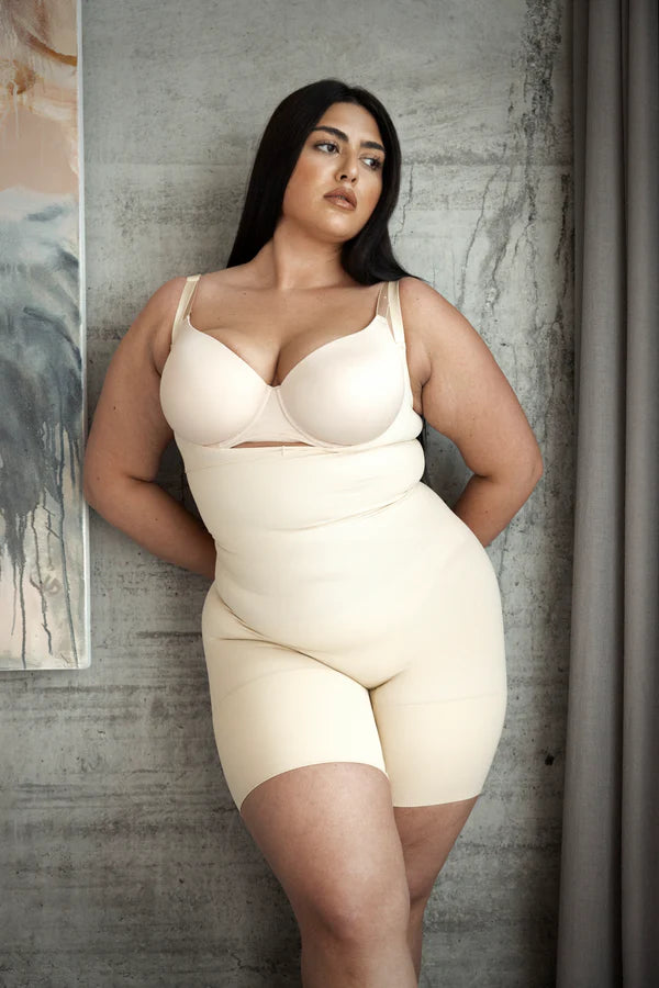 The All Rounder | Nude